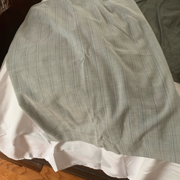 Lots small skirts brand name great for working or going out - Picture 5 of 7